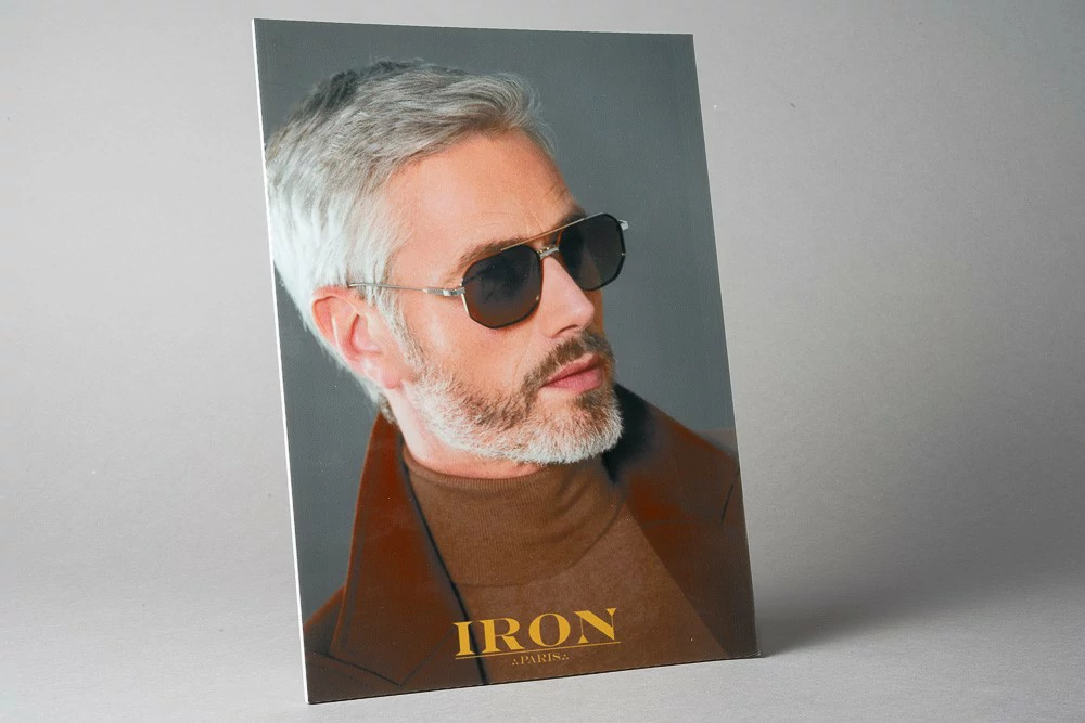 IRON Paris - PLV IRON Paris - PLV